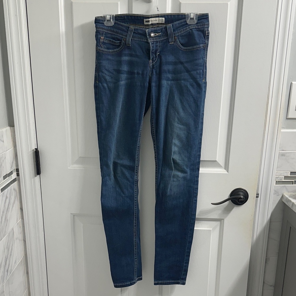 Levi's Dark Blue Low Rise Skinny Jeans